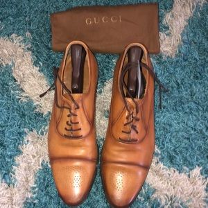 Gucci Leather shoes (authentic) 9 1/2 US size